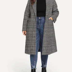 ABRIGO MODELO CUARTER