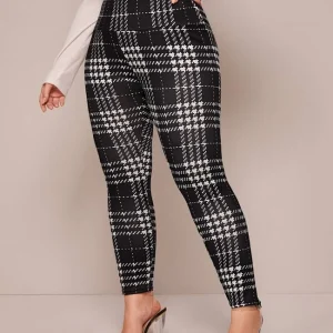 LEGGINGS MODELO CUAD