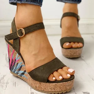 SANDALIAS MODELO POLKA