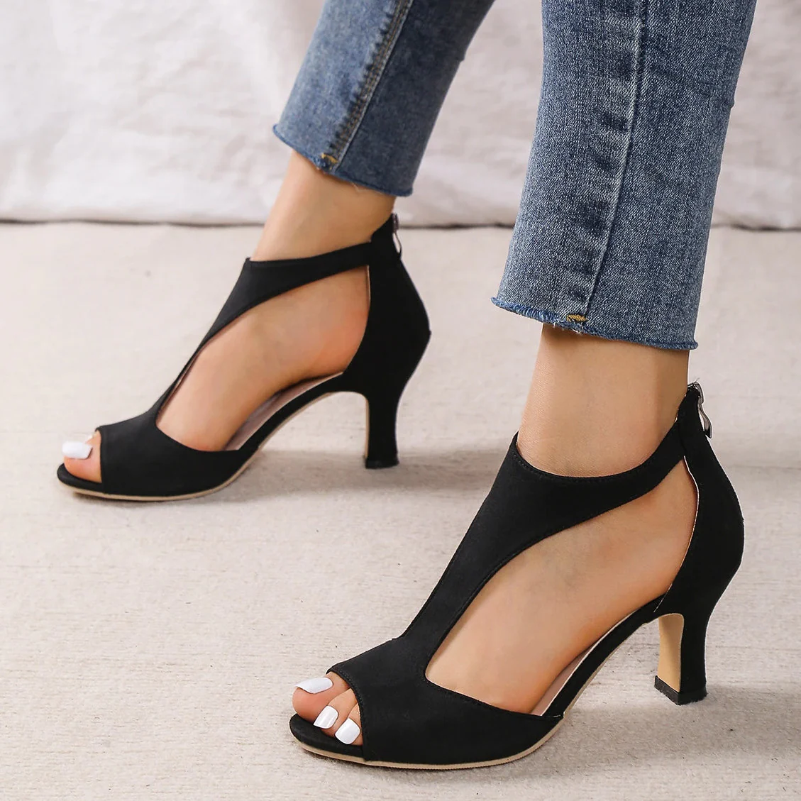 SANDALIAS MODELO NIA - Imagen 2